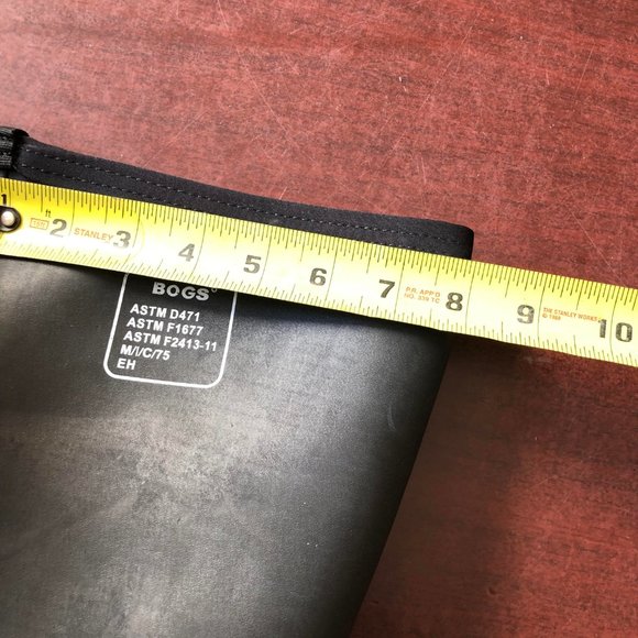 Steel-toe BOGS never worn!! - Picture 10 of 13